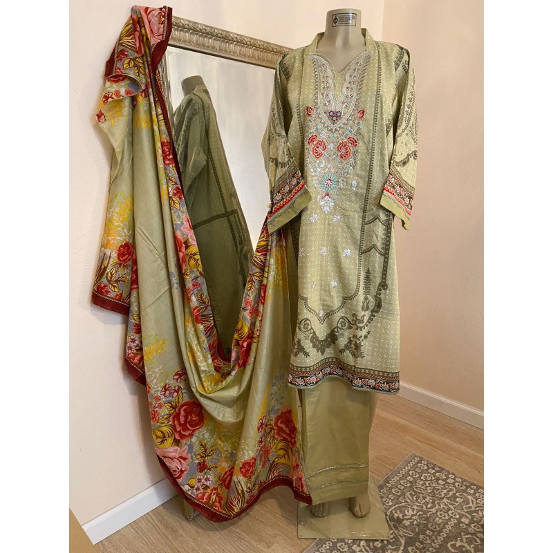 3pcs Embroidered Lawn Suit SIZE 54 (CA305A)