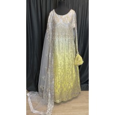 Gown with Matching Purse SIZE 46 (BC31A)